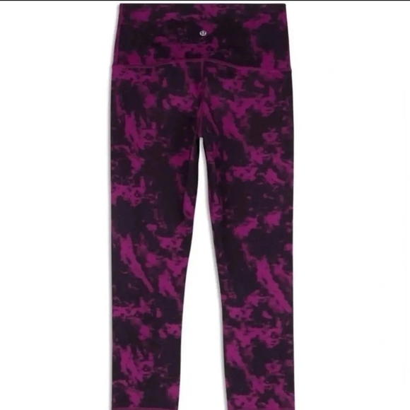Lululemon purple black cropped leggings - Picture 1 of 1